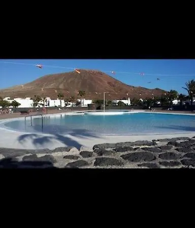Casa Kazbar, Lovely 1 Bed & Communal Pool וילה