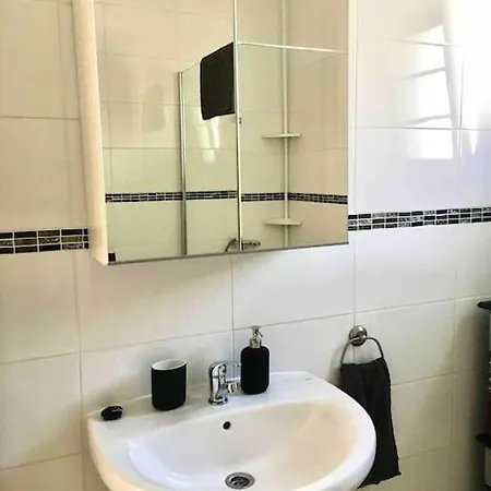 Casa Kazbar, Lovely 1 Bed & Communal Pool וילה